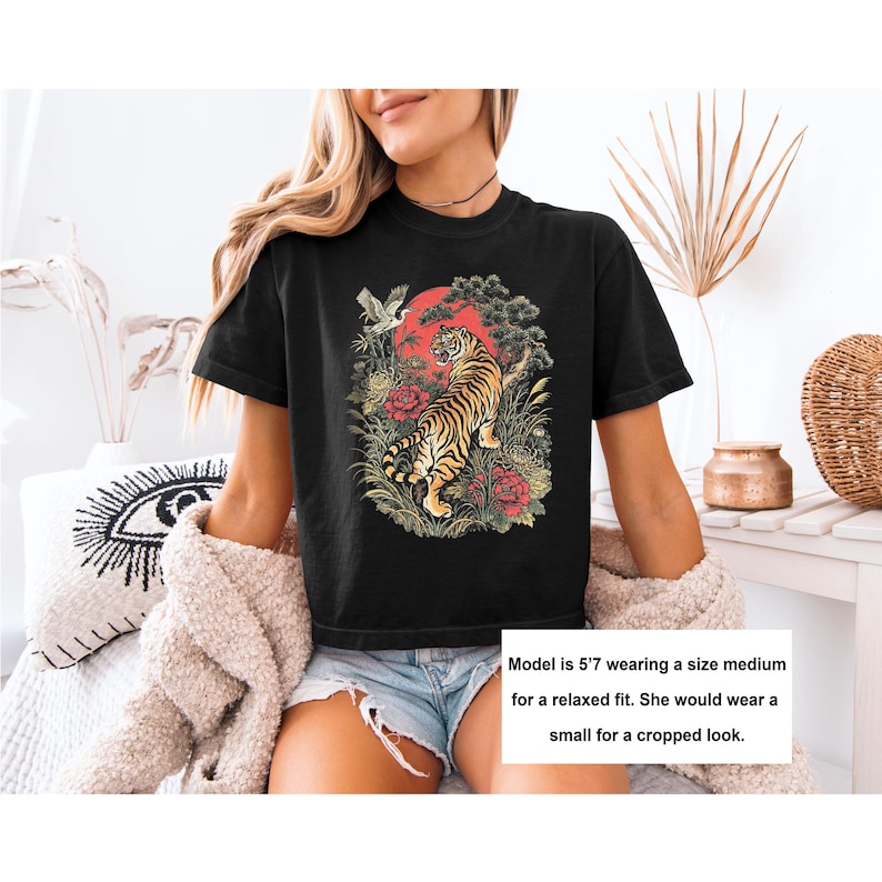 Comfort Colors Boxy Tee Cute Crop Top Shirt Vintage Japanese Tiger T-Shirt Cropped Tees Graphic Tee Tattoo style boho animal shirt washed image 2