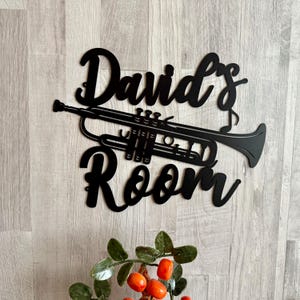 Placa de nome de trompete - Instrumentos de trombone personalizados, Arte de parede de metal - Decoração de sala de música, Placa de banda marcial - Presente de trompetista, Placa de clube de jazz