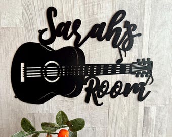 Guitar Metal Name Sign – Personalized Music Room Decoration & Custom Wall Art for Musicians