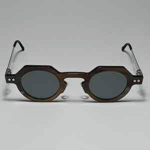 Handmade Natural Horn Retro Style Glasses *Lens Height 34 mm, Lens Width 39 mm, Frame Width 141 mm, Bridge Width 21 mm, Temple Lenght 145 mm