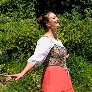 Custom Renaissance Bodice - Made-to-order Fit for Ren Faires & Cosplay