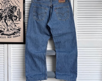 Y2K Levis Engineered Jeans 36x34 Twisted Seam Barrel Leg, Buckle
