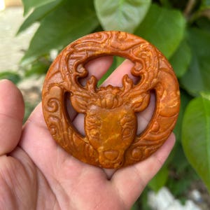 Antique Style Deer Head Jade Pendant Openwork Carved Stone Amulet Fortune Deer Hanging Decor