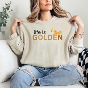 Golden Retriever Sweatshirt, das Leben ist Golden Shirt, Hunde Liebhaber Shirt Geschenk, Hunde Liebhaber Geschenk, Hundeliebhaber Shirt, süßes Hunde Shirt, Geschenk für Hundebesitzer