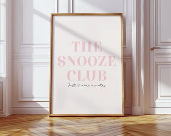 Arte de pared moderno de The Snooze Club, arte de pared imprimible en rosa ruborizado, arte de pared para dormitorio, arte para quedarse en la cama, arte de pared sobre la cama, póster de tipografía atrevida
