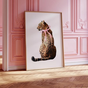 Pink Bow Wall Art Trendy Leopard Coquette Wall Art Print Girl Room Minimal Cheetah Art Animal Print Poster Aesthetic Dorm Bedroom Wall Art