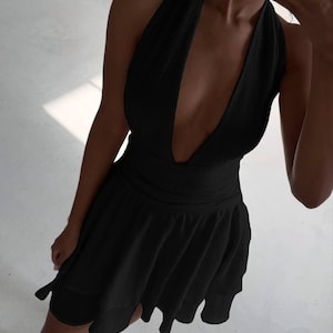 Leinen Minikleid mit offenem Rücken | Sommerkleid für Frauen | Leinenkleid aus Leinen | Ärmelloses rückenfreies Kleid | Urlaubs Outfit