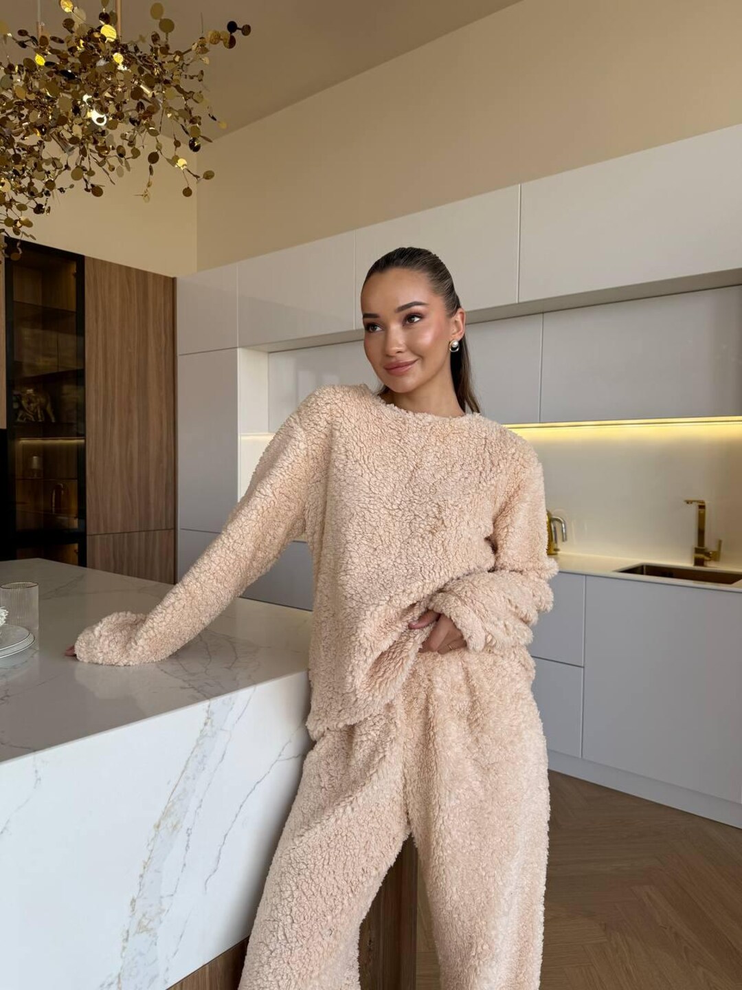 Cozy Teddy Fleece Pajamas for Women – Soft Plush Loungewear Set