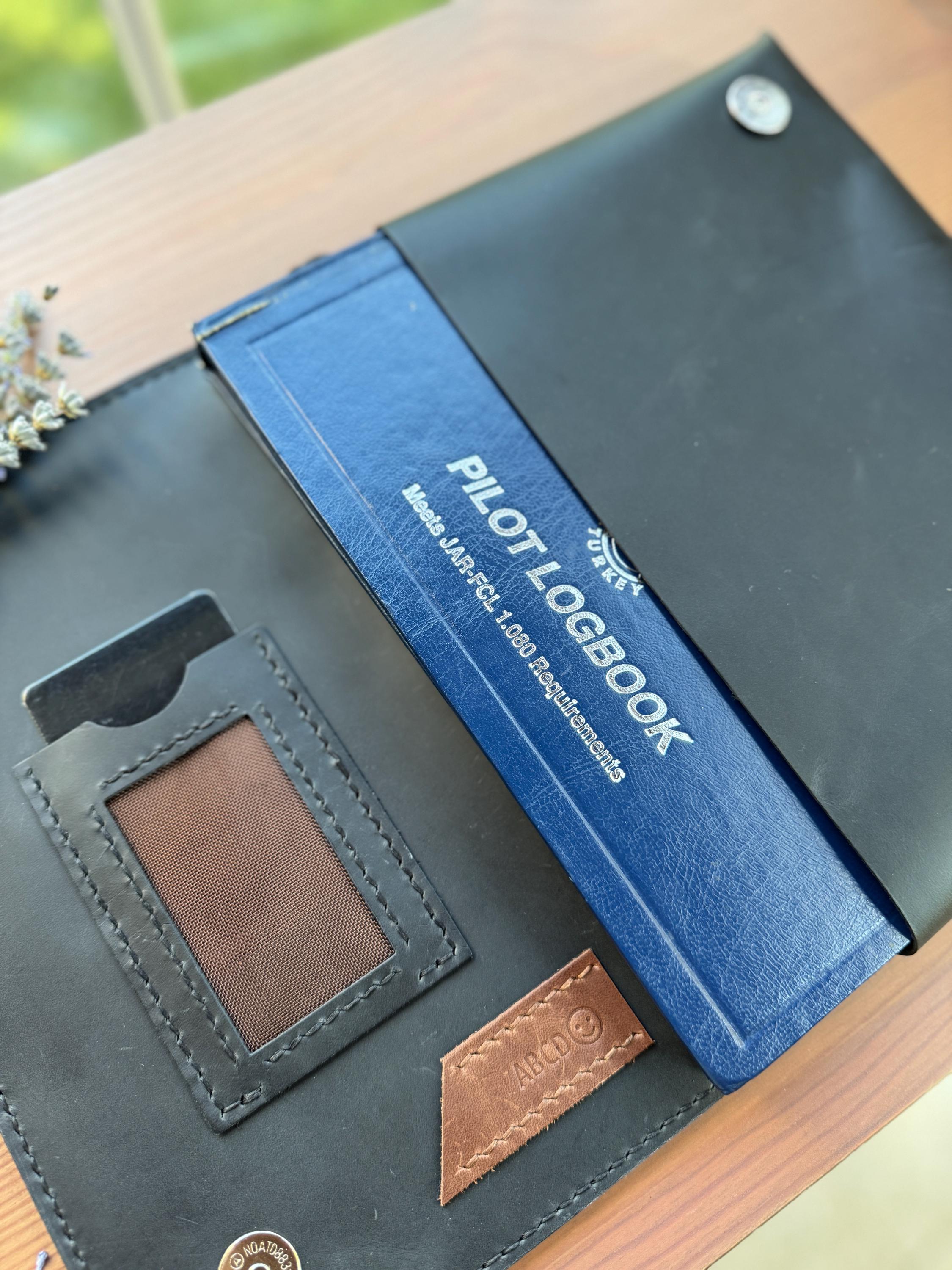 Personalized Leather Pilot Log Book Case,pilot Gifts,log Book Pilot ...