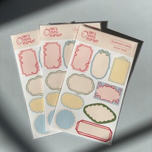 Pastel Stationery Scalloped Edge