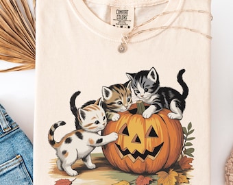 Comfort Colors Vintage 90s Cat Halloween Shirt, Kitten Halloween Pumpkin Shirt, Retro Halloween Spooky Season Tee, Cat Lover Halloween Shirt