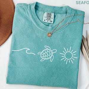 Comfort Colors Ocean Turtle Sun Shirt Coastal Beach Graphic Tee Spring Summer Vacation Sea Life Shirt For Women Youth Kids Up to 4 XL Shirt