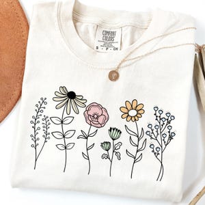 Comfort Colors Wildflower Shirt, Boho Floral Cottagecore Shirt, Botanical Shirt, WildFlower Shirt, Nature Spring Summer Shirt for Women image 2