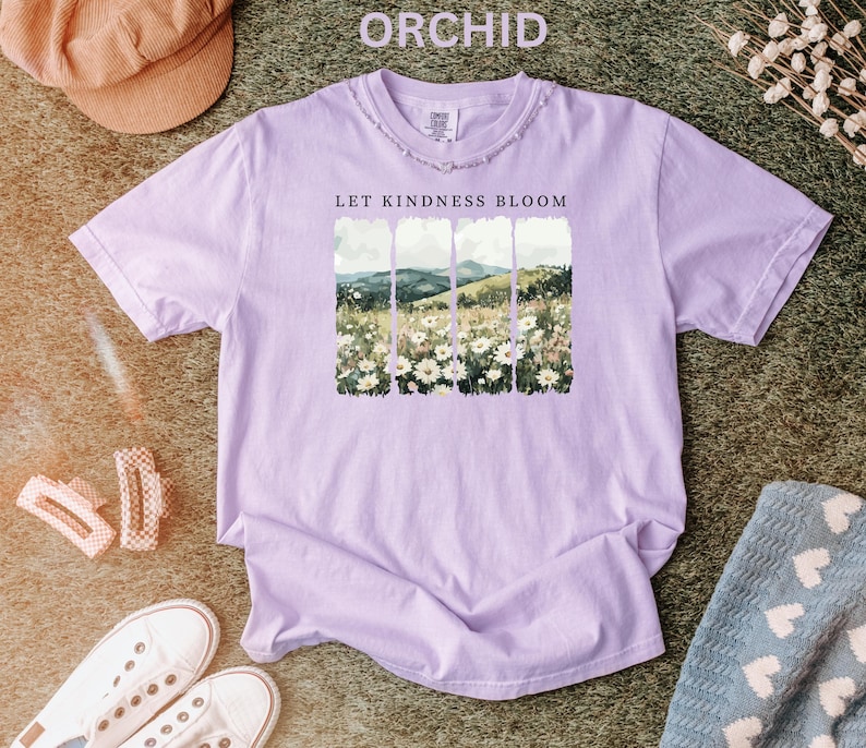 Camiseta Comfort Colors Let Kindness Bloom, camiseta retro de flores silvestres, camiseta inspiradora de bondad, camiseta floral de primavera con mensaje positivo para mujer. imagen 9