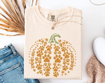 Comfort Colors Paw Print Pumpkin Shirt, Dog Mom Halloween Shirt, Pumpkin Dog Shirt, Retro Fall Dog Lover Tee, Dog Mom Long Sleeve Shirt Gift