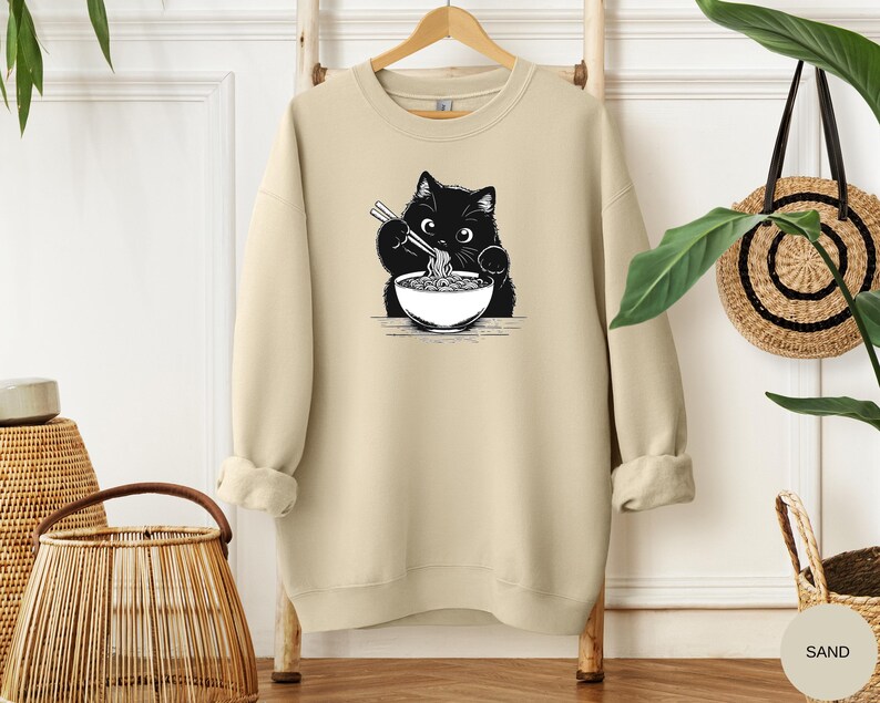 Funny Cat Ramen Sweatshirt Hoodie, Cozy Kawaii Cat Lover Gift, Cute Noodle Cat Sweatshirt, Kawaii Japanese Anime Cat Shirt, Cat Lover Gift afbeelding 14