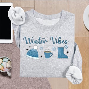 Winter Vibes Sweatshirt - Cozy Retro Christmas Hoodie, Womens Holiday Pullover, Cute Oversized Winter Sweatshirt, Xmas Gift for Her