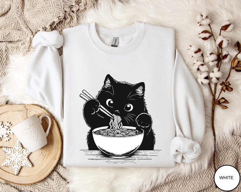 Funny Cat Ramen Sweatshirt Hoodie, Cozy Kawaii Cat Lover Gift, Cute Noodle Cat Sweatshirt, Kawaii Japanese Anime Cat Shirt, Cat Lover Gift afbeelding 3