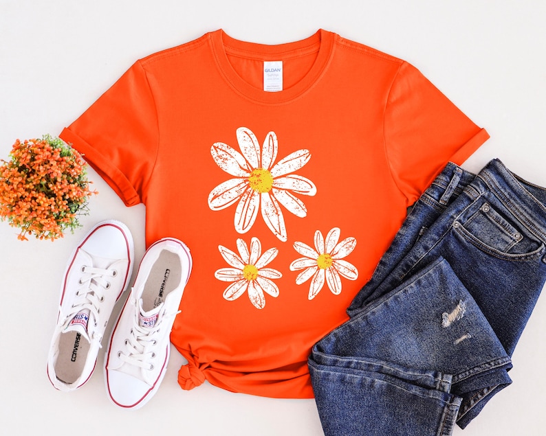 Daisy Shirt, Boho Floral Graphic Tee, Retro Aesthetic Flower Shirt, Spring Flower Trendy Summer Three Daisy Shirt for Women and Youth Girl image 3