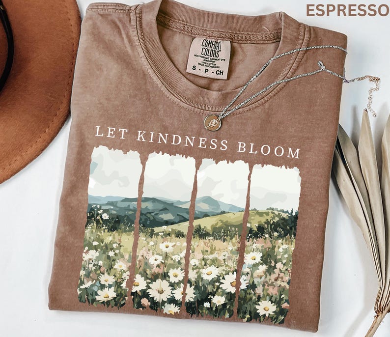 Camiseta Comfort Colors Let Kindness Bloom, camiseta retro de flores silvestres, camiseta inspiradora de bondad, camiseta floral de primavera con mensaje positivo para mujer. imagen 4