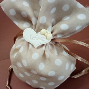 sacchettini porta confetti cuore fiocco love nozze celebration matrimonio omaggio regalo party confettata weddlng ricordo segnaposto bag