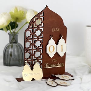Ramadan Calendar - Countdown to Eid  | Islamic Decoration for the Home, Ideal Ramadan Gift