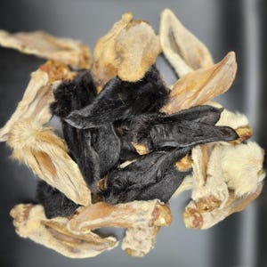 Dehydrated Lamb Ears – Natural Single Ingredient Dog Chews – Rawhide Alternative