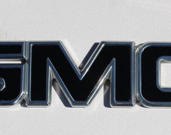 1999-2006 Billet Aluminum GMC Sierra Front Grille Emblem
