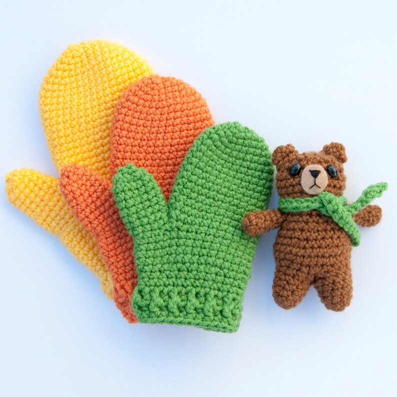 PDF Crochet pattern Children's Gifting Mittens and Amigurumi Bear zdjęcie 1