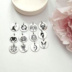 Minimalist Zodiac Pendant Necklace – Stainless Steel Astrology Symbol Charm – Unisex Horoscope Jewelry – Personalized Star Sign Gift