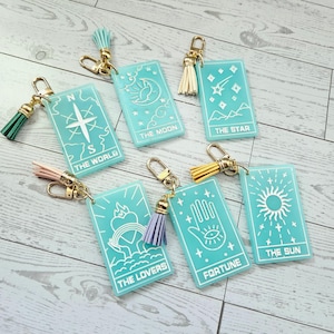 Schlüsselanhänger - Major Arcana Tarotkarte - 6 Helle & Magische Varianten