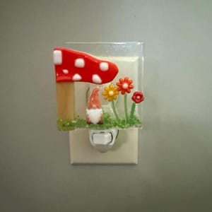Handmade Fused Glass Gnome & Mushroom Night Light – Unique Rustic Home Decor, Handcrafted Nightlight for Bedroom, Bathroom, or Hallway