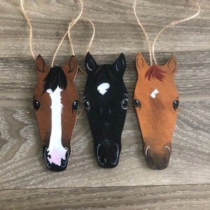 Ornement de portrait de cheval selfie personnalisé flancs peints