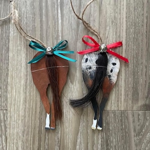 Retrato de trasero de caballo con flancos pintados, arte ecuestre, crin de caballo real, regalo