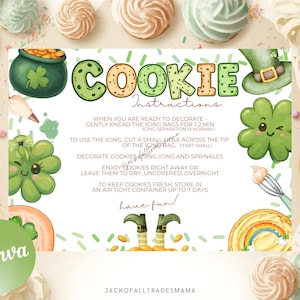 Può includere: Un foglio di istruzioni per biscotti a tema San Patrizio con la parola "COOKIE" in lettere verdi e arancioni. Il foglio include illustrazioni di un vaso d'oro, un cappello da folletto e un quadrifoglio che fa l'occhiolino. Il testo fornisce istruzioni per la decorazione.