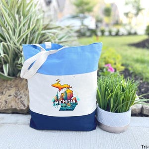 Michigan Tote Bag, Michigan Map Bag, Girls Trip Matching Michigan, Michigan Travel Gift Bag, Michigan State Bag