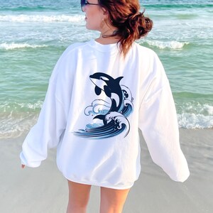 Orca Wave Art Sweatshirt, Stylish Marine Life Gift for Ocean Lovers, Killer Whale Sweater, Sea Lover Gift, Sea Creature Shirt, Beach Vibe