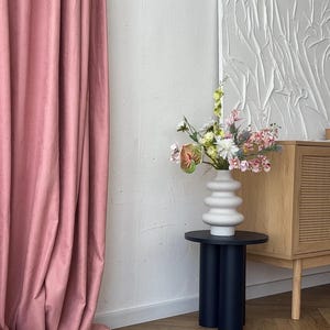Modern Accent Table for Living Room, Small Space Furniture, Scandinavian Round Coffee Table, Minimalist Nordic Sofa Table Stylish Home Table