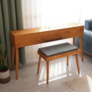 Mid-Century Modern pianostativ i massivt trä