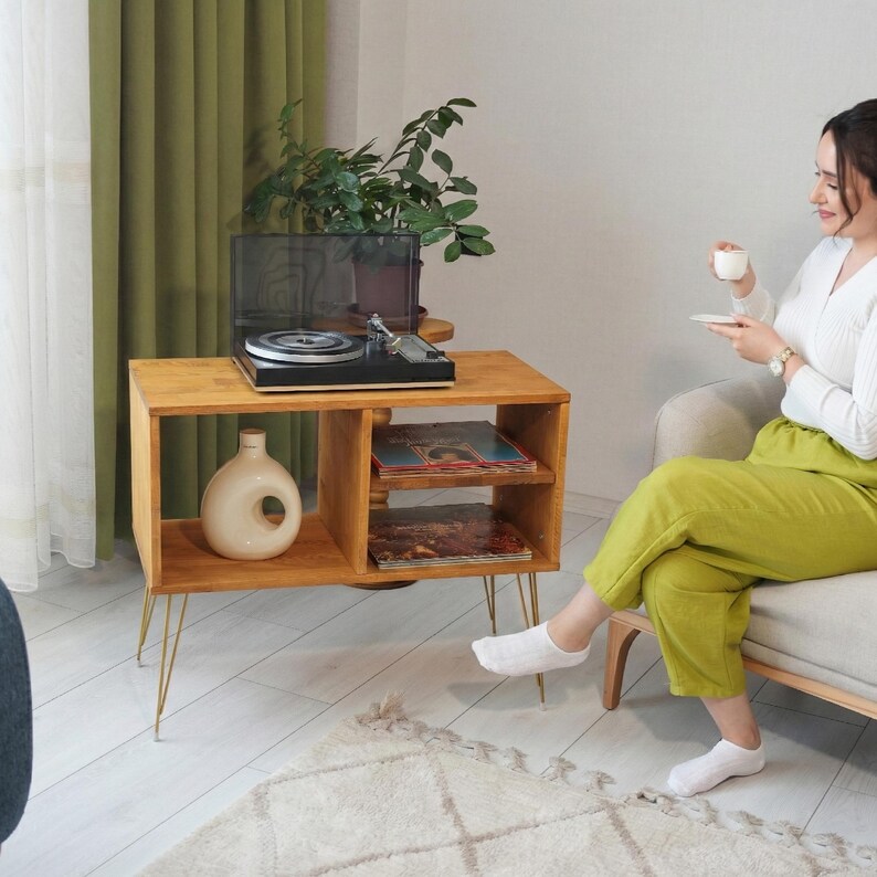 Mid Century Wooden Record Player Stand, Turntable Stand with Vinyl Record Holder, Retro Record Cabinet, LP Storage Console, Vinyl End Table