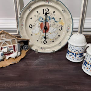 Vintage Country Duck and Geese Home Decor, Salt & Pepper Shakers, Burwood Amish Wall/ or Planter, and Elgin Wall Plate Clock Buyers Choice