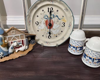 Vintage Country Duck and Geese Home Decor, Salt & Pepper Shakers, Burwood Amish Wall/ or Planter, and Elgin Wall Plate Clock Buyers Choice