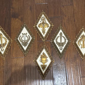 1970’s Homco Gold Diamond Shape Wall Plaques | Molded Plastic Lyre Urn Fruit | Home Decor Hollywood Regency Syroco