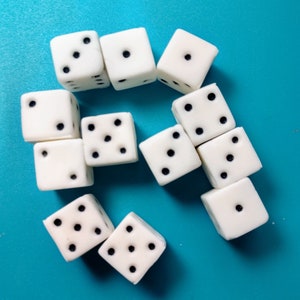 Dice Fondant Cupcake Toppers 6 Cake Decorations 3D Three Dimension Party Birthday Edible Casino Gaming Gambling Fun