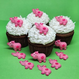 Pigs Fondant Cupcake Toppers Set of 12 Edible Cake Decorations Handmade Farm Animals Barnyard Pink Piggy Birthday Party Kids Children