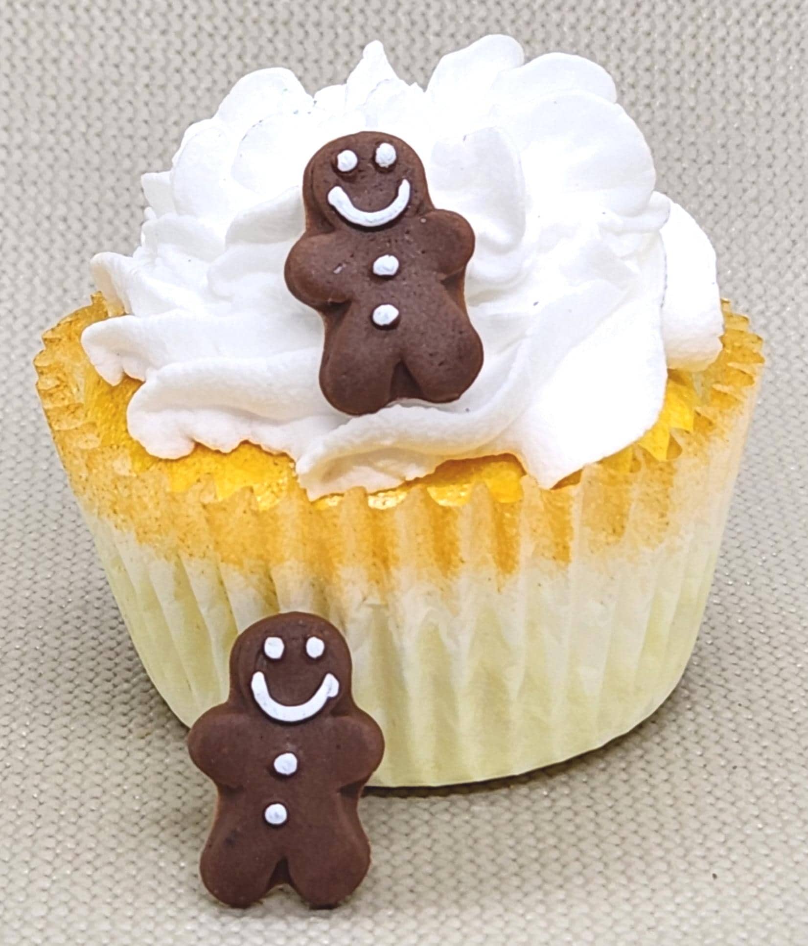 Gingerbread Men Fondant Cupcake Toppers, Edible Christmas Holiday Party (12) Cake Decorations