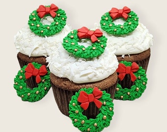 Fondant Edible Wreaths 6 Christmas Holiday Party Cake Decorations Cupcake Toppers Green Red Bows Berries