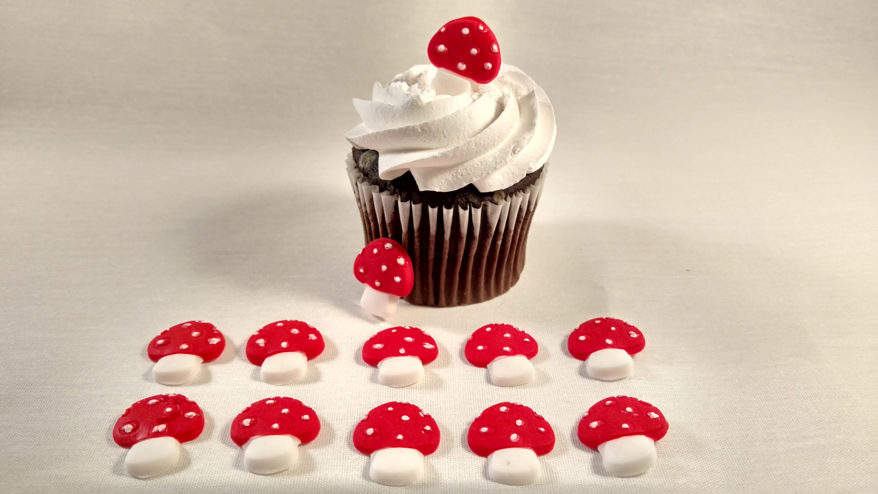 Fondant Mushrooms Edible Cupcake Toppers Cake Decorations Set Etsy