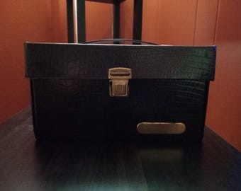 Vintage Nintendo Entertainment System Cartridge Case