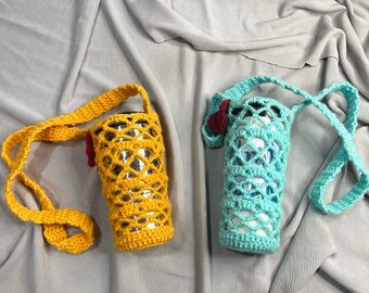 Handmade Crochet Water Bottle Holder with Retro Flower Cute Aesthetic